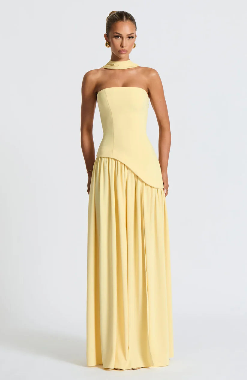 Alira - Dress golden veil